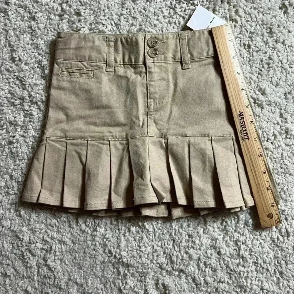 RALPH LAUREN GIRLS SKIRT KHAKI PLEATED SIZE 5 NWT